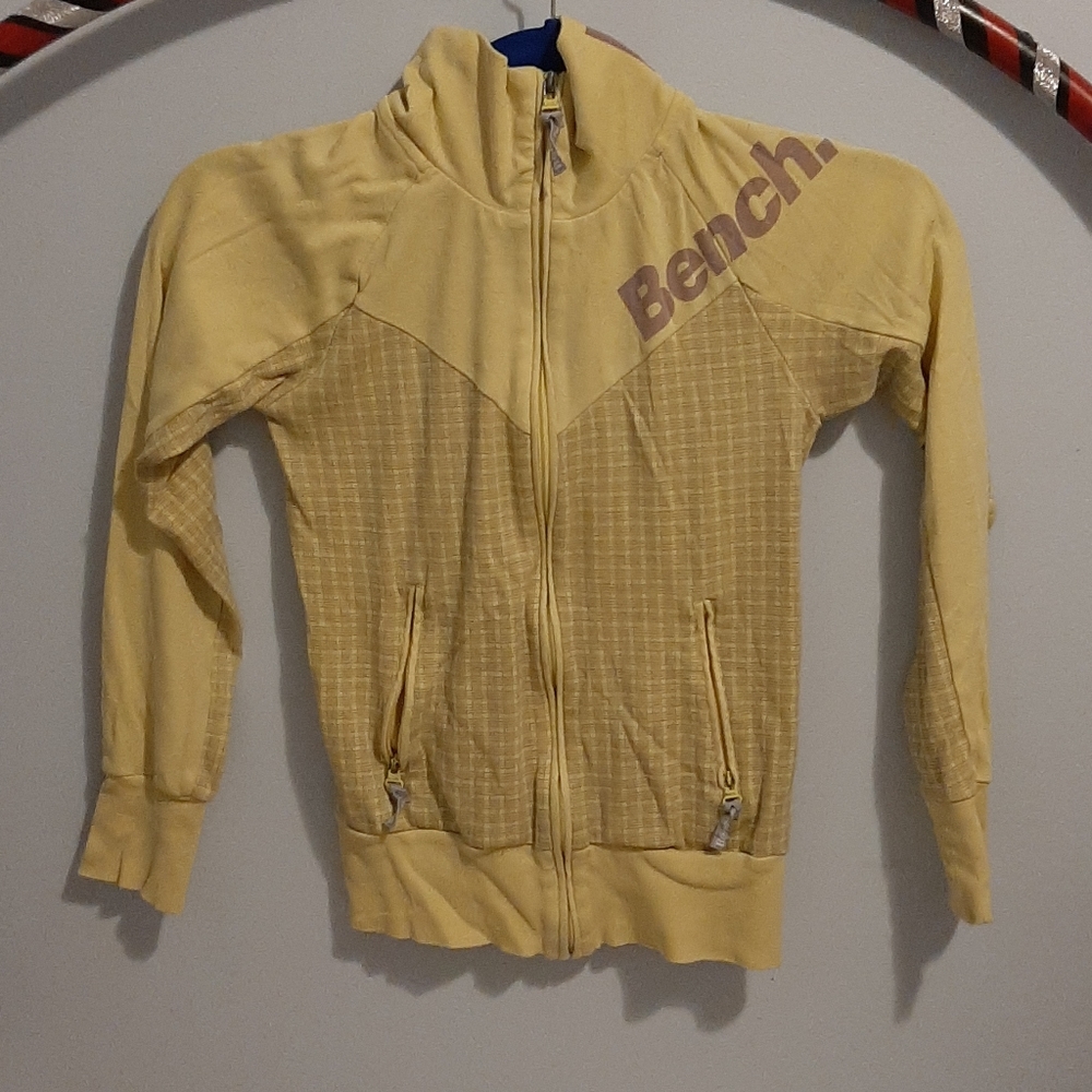 Bench sweater